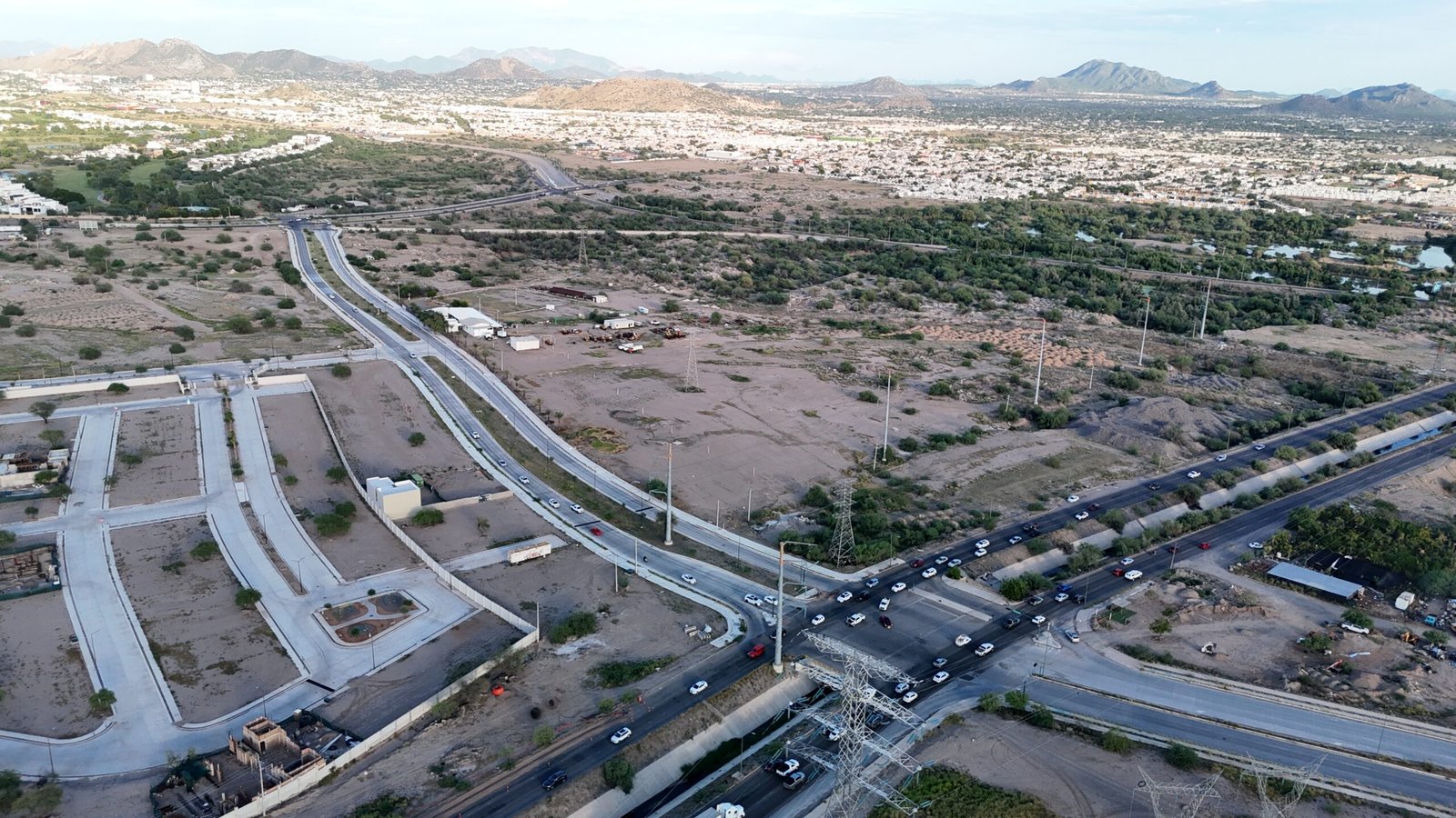 Conectividad vial de Distrito Atenea